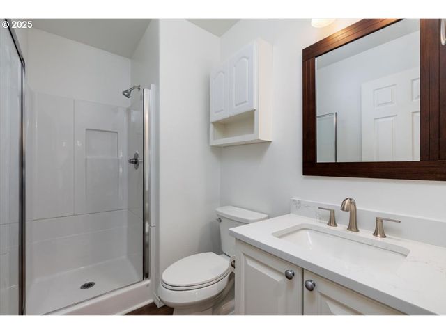 16225 Sw PALERMO Ln, Portland, OR 97223