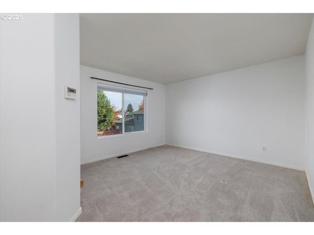 16225 Sw PALERMO Ln, Portland, OR 97223