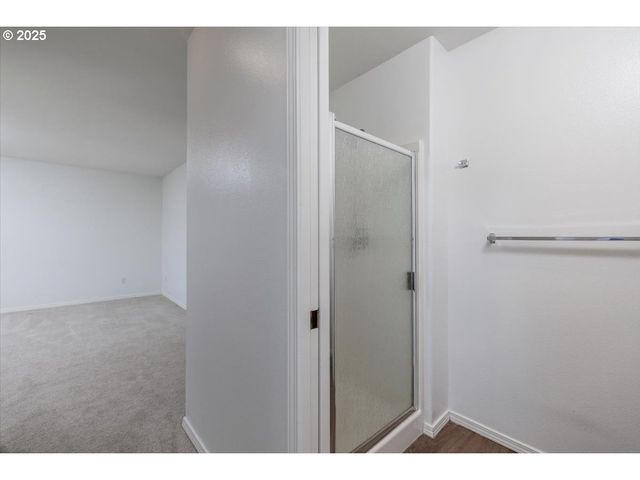 16225 Sw PALERMO Ln, Portland, OR 97223