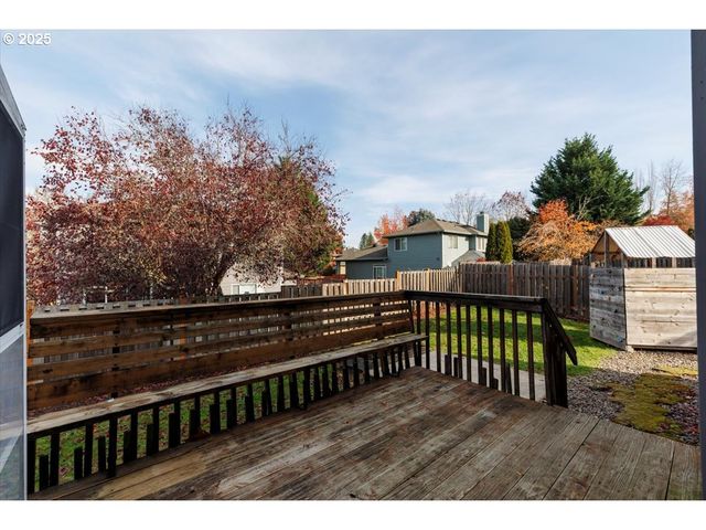 16225 Sw PALERMO Ln, Portland, OR 97223