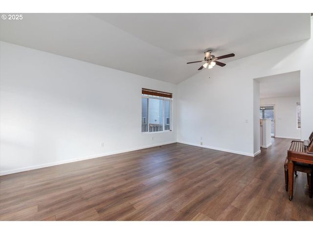 16225 Sw PALERMO Ln, Portland, OR 97223