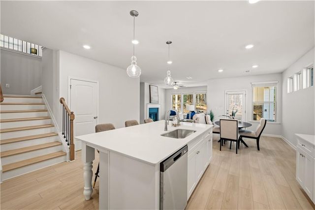 2555 Dixon Place, Lawrenceville, GA 30045
