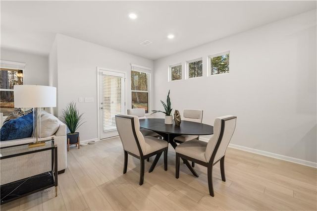 2555 Dixon Place, Lawrenceville, GA 30045