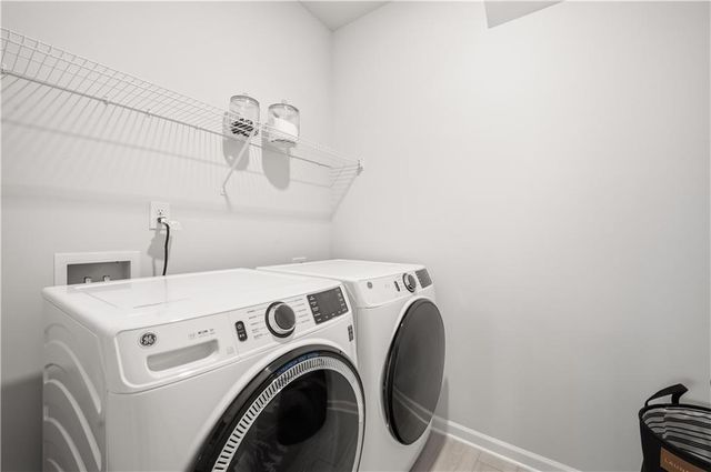 2555 Dixon Place, Lawrenceville, GA 30045