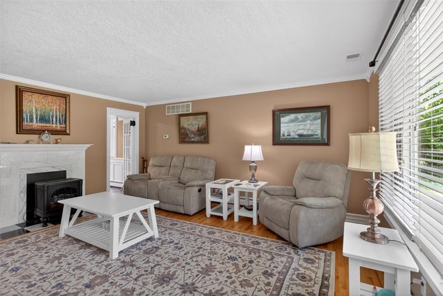 4359 Springbrook Lane, Jackson, MI 49201