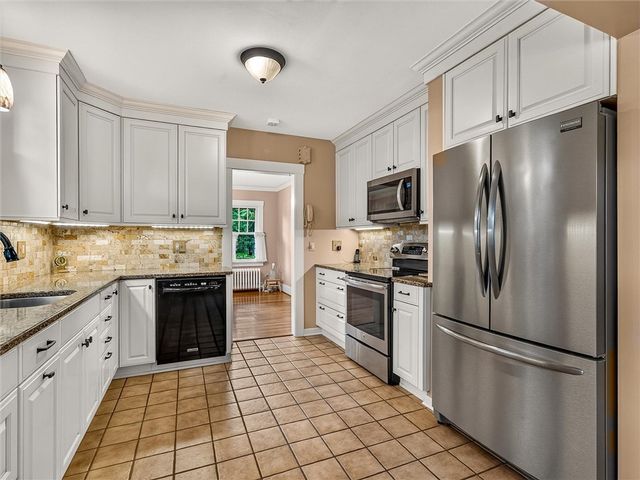 24 Couchman Avenue, Irondequoit, NY 14617