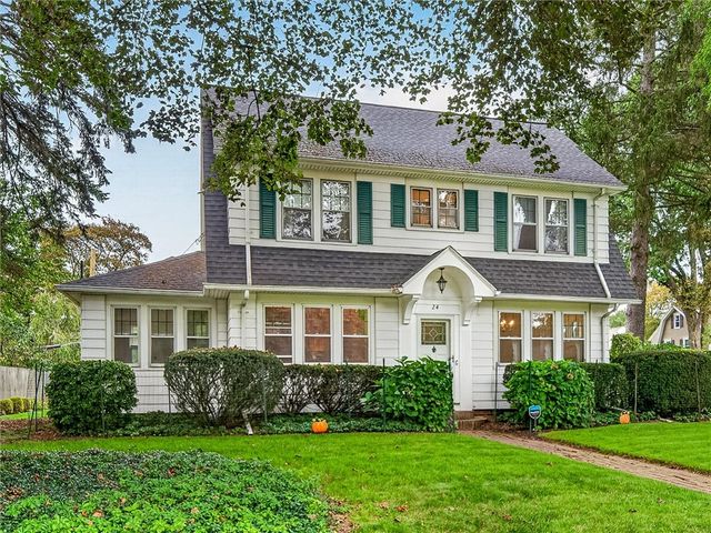 24 Couchman Avenue, Irondequoit, NY 14617