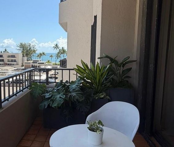 201 Crandon Blvd 424, Key Biscayne, FL 33149