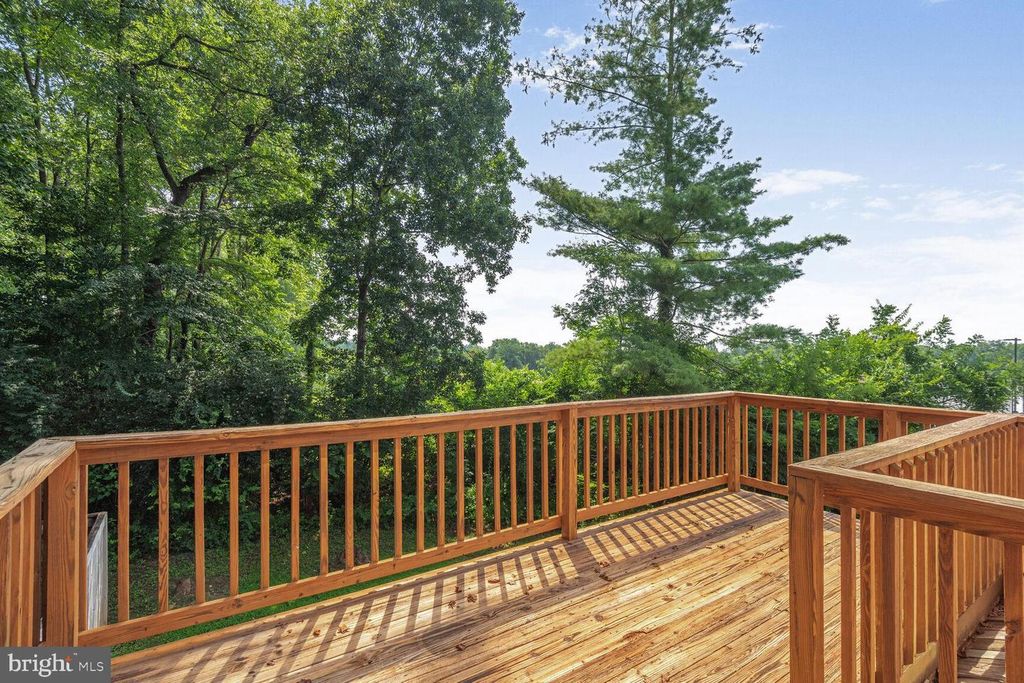 5908 EDSON LN, Rockville, MD 20852