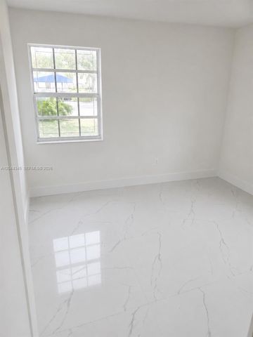 479 NE 210th Cir Terrace 10128, Miami, FL 33179