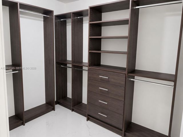 479 NE 210th Cir Terrace 10128, Miami, FL 33179