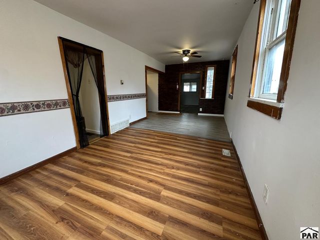 1008 W 11th St, Pueblo, CO 81003