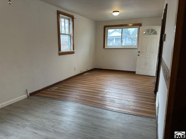 1008 W 11th St, Pueblo, CO 81003