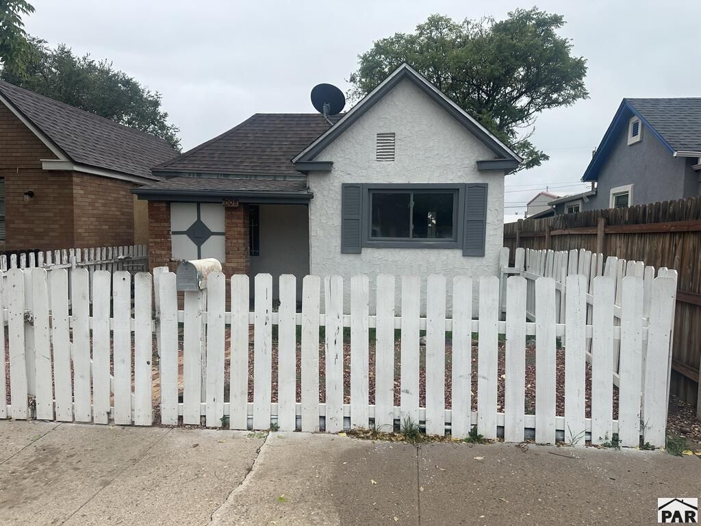 1008 W 11th St, Pueblo, CO 81003