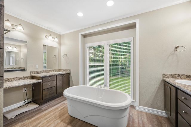1249 County Road 2309, Cleveland, TX 77327