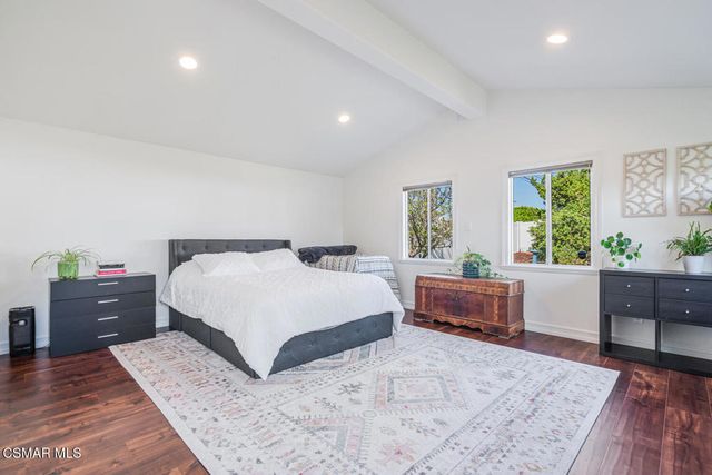 807 Briar Cliff Road, Thousand Oaks, CA 91360