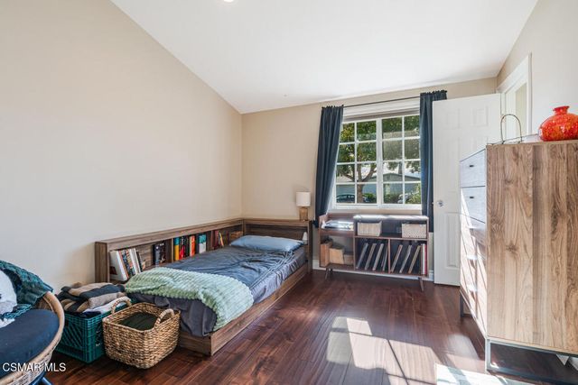 807 Briar Cliff Road, Thousand Oaks, CA 91360