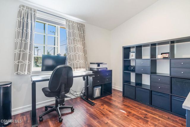 807 Briar Cliff Road, Thousand Oaks, CA 91360