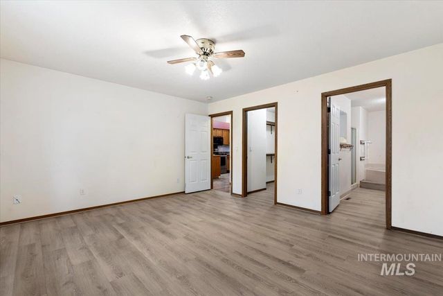 1100 Burnett Dr 225, Nampa, ID 83651