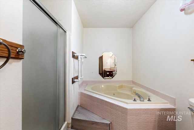1100 Burnett Dr 225, Nampa, ID 83651