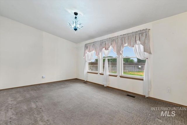 1100 Burnett Dr 225, Nampa, ID 83651