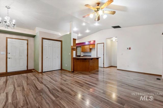 1100 Burnett Dr 225, Nampa, ID 83651
