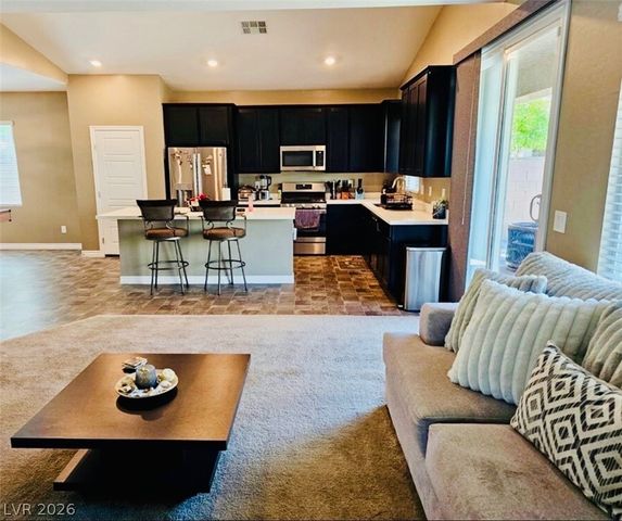 4376 Latitude Valley Court, North Las Vegas, NV 89084