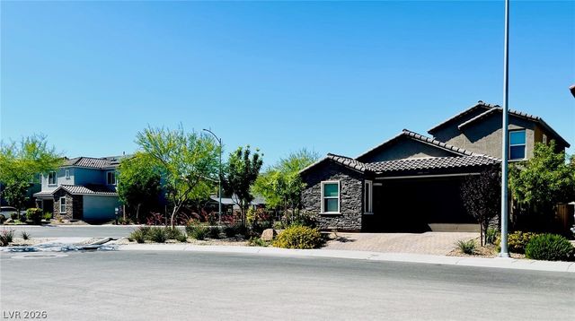 4376 Latitude Valley Court, North Las Vegas, NV 89084