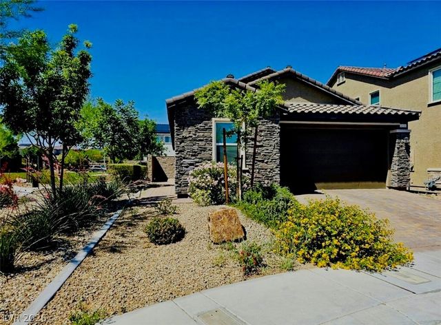 4376 Latitude Valley Court, North Las Vegas, NV 89084