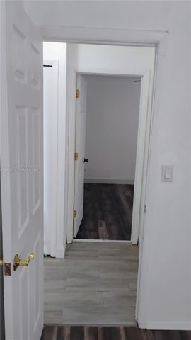 1404 SE 19TH St., Cape Coral, FL 33990