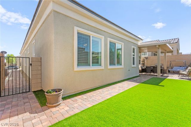 10160 Tree Blossom Avenue, Las Vegas, NV 89166