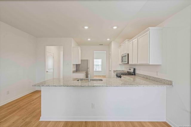 3414 Warlow Branch, San Antonio, TX 78109