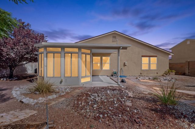 4982 Dream Dancer Drive NE, Rio Rancho, NM 87144