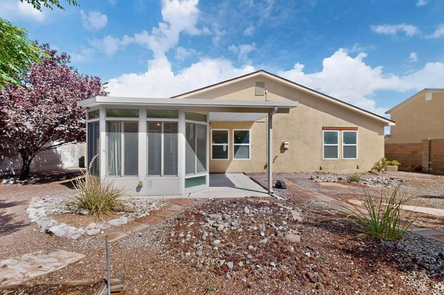 4982 Dream Dancer Drive NE, Rio Rancho, NM 87144