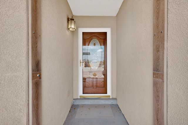 4982 Dream Dancer Drive NE, Rio Rancho, NM 87144