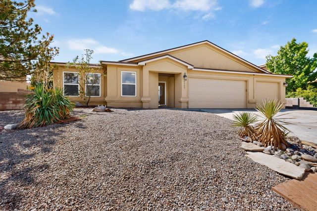 4982 Dream Dancer Drive NE, Rio Rancho, NM 87144