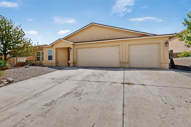 4982 Dream Dancer Drive NE, Rio Rancho, NM 87144