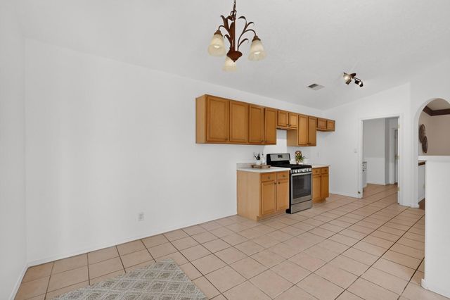 4982 Dream Dancer Drive NE, Rio Rancho, NM 87144