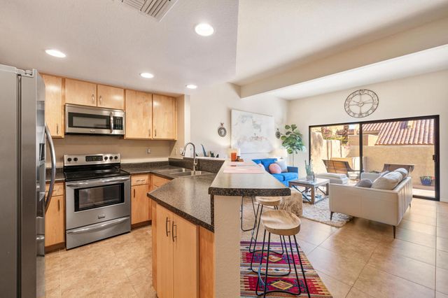 73437 Foxtail Lane, Palm Desert, CA 92260