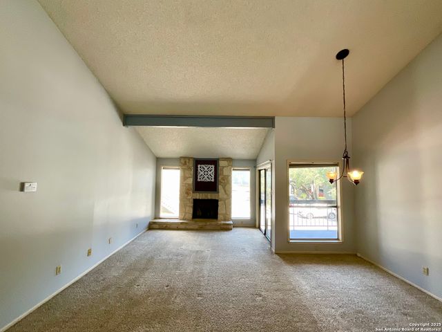 3843 Barrington St Apt 253N, San Antonio, TX 78217