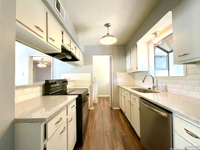 3843 Barrington St Apt 253N, San Antonio, TX 78217