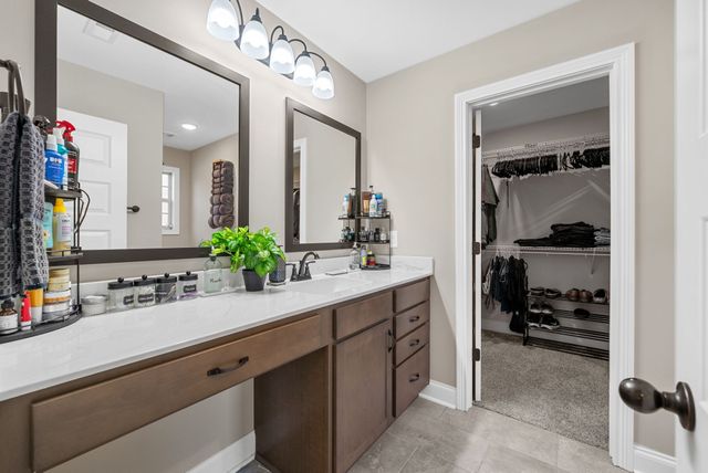 1141 Tybee Dr, Clarksville, TN 37042