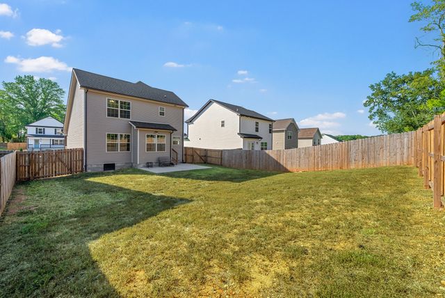 1141 Tybee Dr, Clarksville, TN 37042