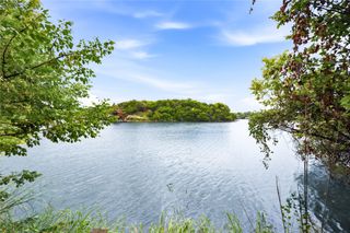 1325 Bomber Road, Fort Worth, TX 76108