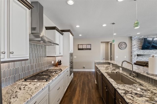 6655 Mentha Drive, Castle Rock, CO 80108