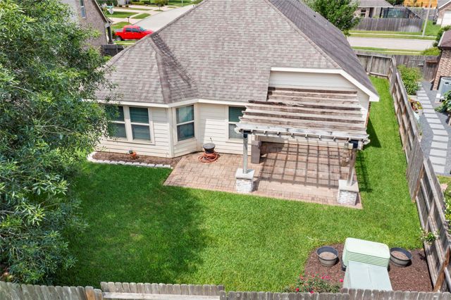 739 Mayhill Ridge Lane, League City, TX 77573