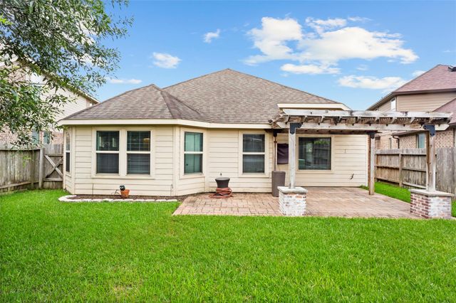 739 Mayhill Ridge Lane, League City, TX 77573