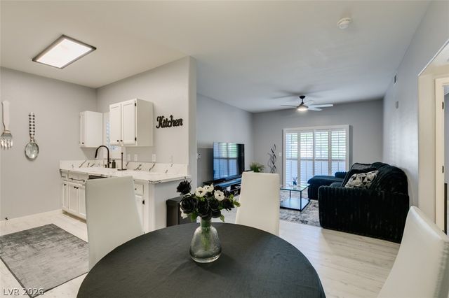 7255 West Sunset Road 1103, Las Vegas, NV 89113