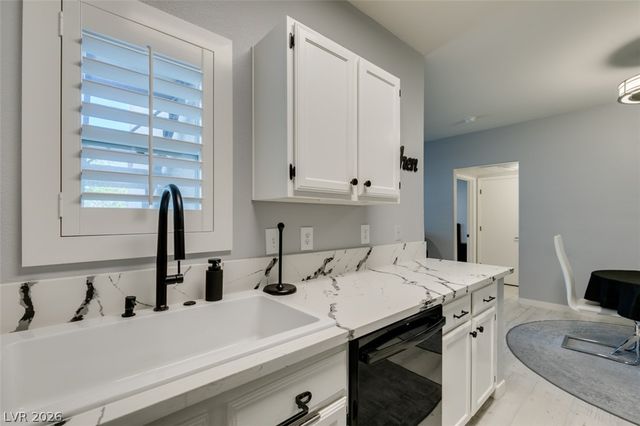 7255 West Sunset Road 1103, Las Vegas, NV 89113