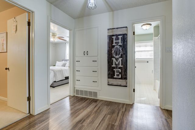 2120 53rd St, Lubbock, TX 79412